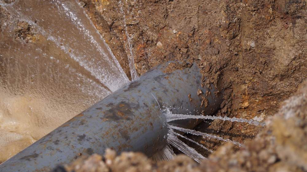 Signs of Burst Pipe Under House